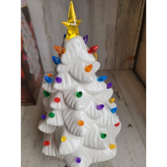 Mr Christmas nostalgic light up porcelain tree Xmas decor - Picture 6 of 8